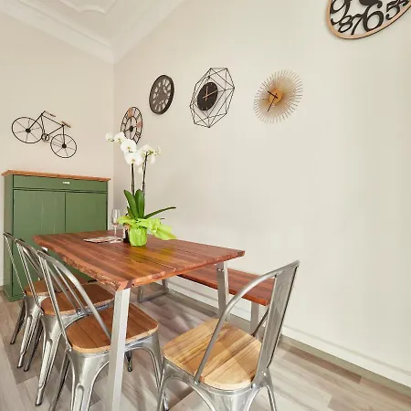 Apartment Barcelonaforrent The Living *