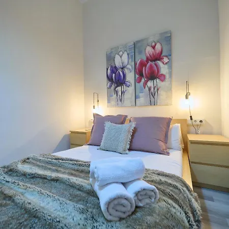 Apartment Barcelonaforrent The Living Barcelona