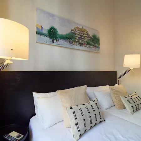 Barcelonaforrent The Living Apartman