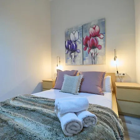 Barcelonaforrent The Living Apartman
