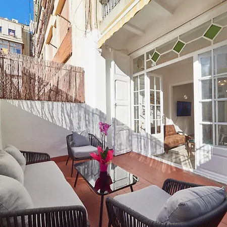 Barcelonaforrent The Living Apartman *
